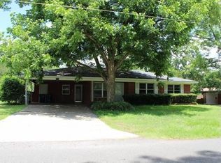 710 W Georgia Ave, Vivian, LA 71082