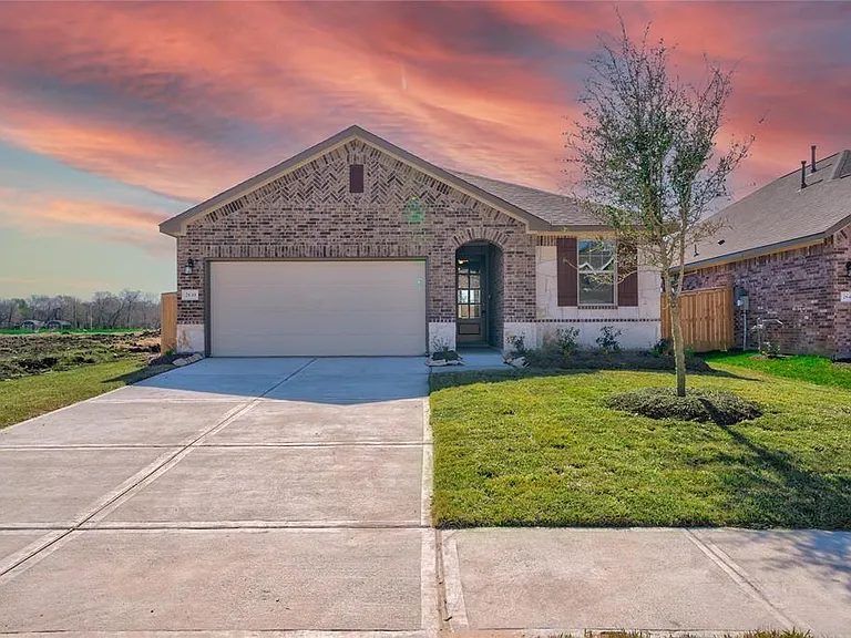 2639 Westward Hill Dr — Photo 1