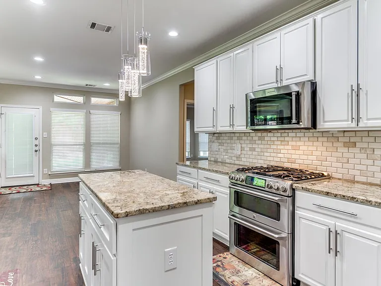 8603 Taylor Walk — Photo 11