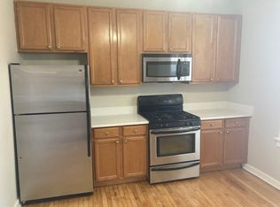 3207 W Warner Ave #1, Chicago, IL 60618