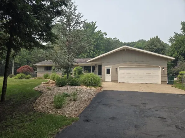 5890 W Michillinda Rd, Whitehall, MI 49461