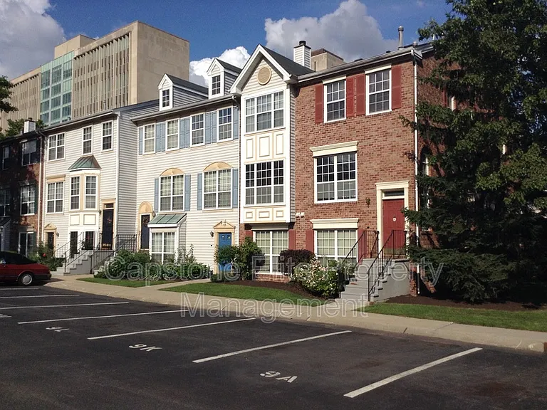 37 Howard Ct #3 — Photo 7