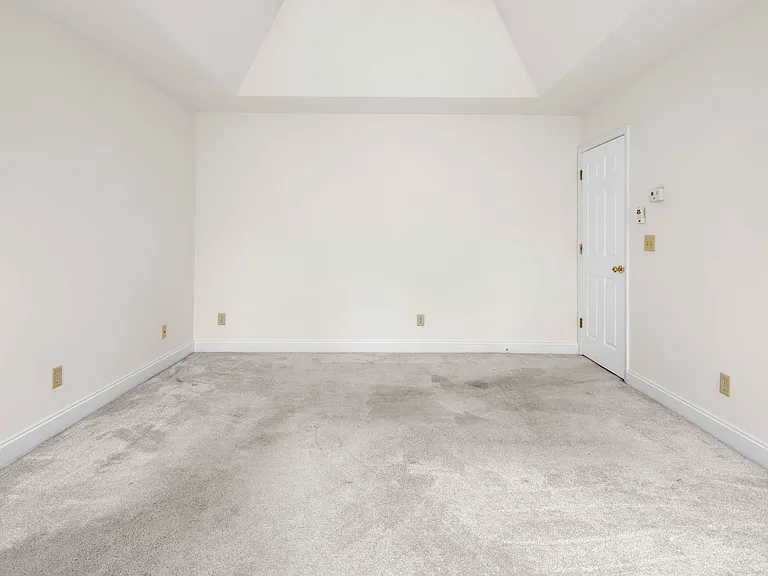 6 Winding Oak Dr — Photo 20