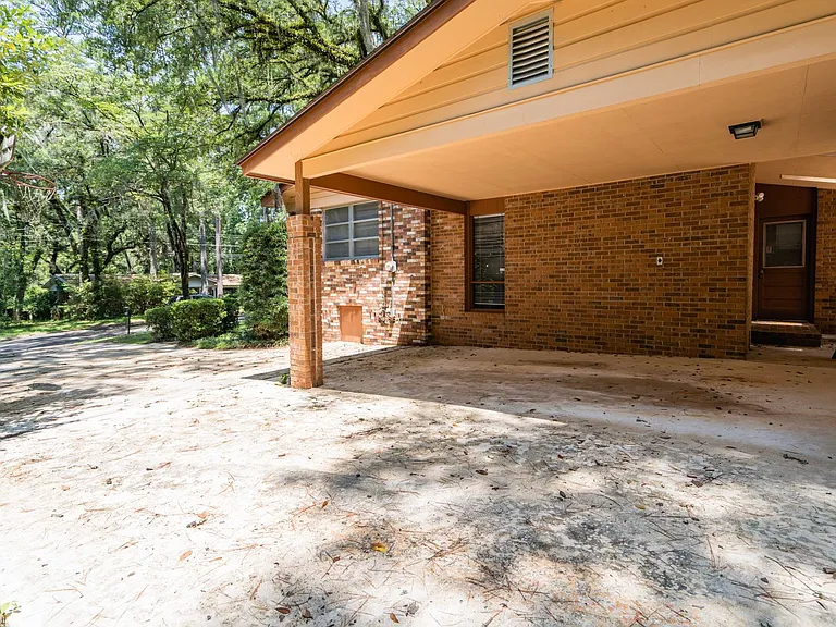 2103 Evergreen Dr — Photo 39