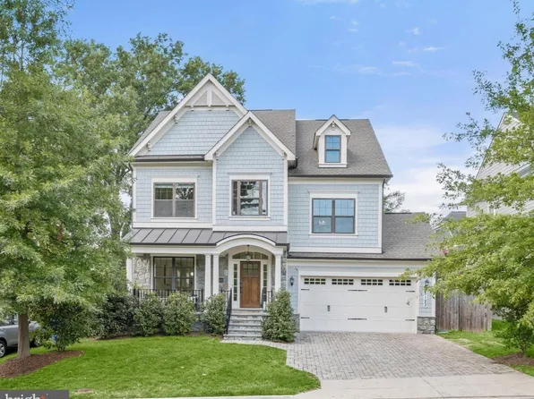 5123 25th Rd N, Arlington, VA 22207