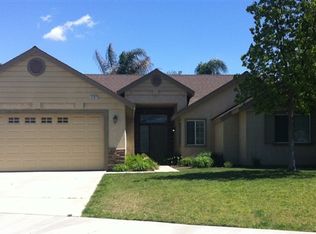 3287 Fountain Plaza Ct, Hanford, CA 93230