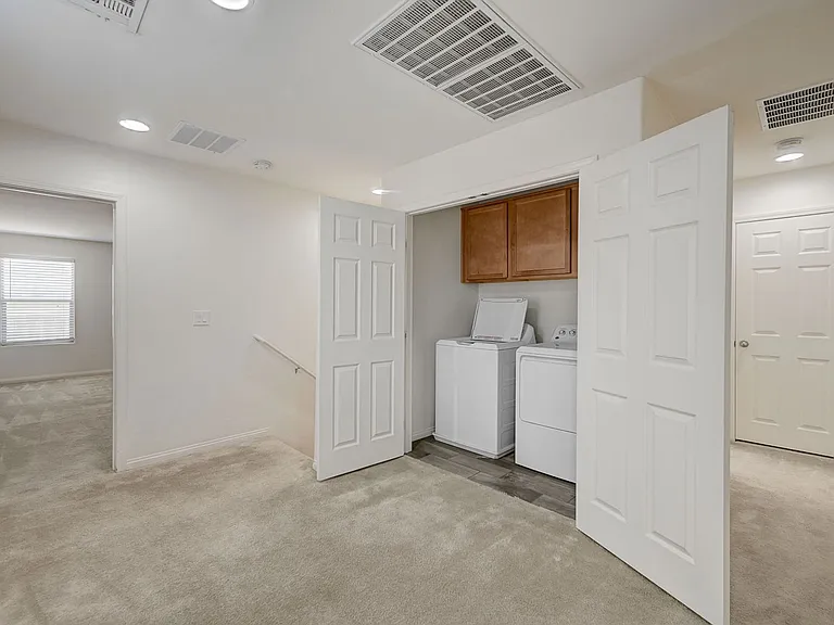 12525 Skylight View St — Photo 18