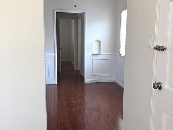 5th image of 1219 Carlton Dr