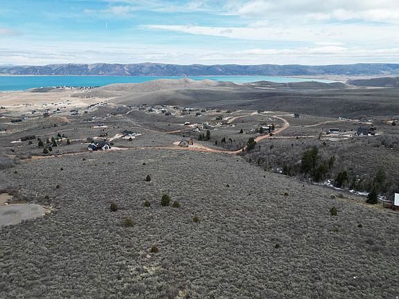 4th image of 3335 S Mules Ear Cir