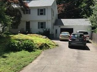 515 Randolph Ave, Milton, MA 02186