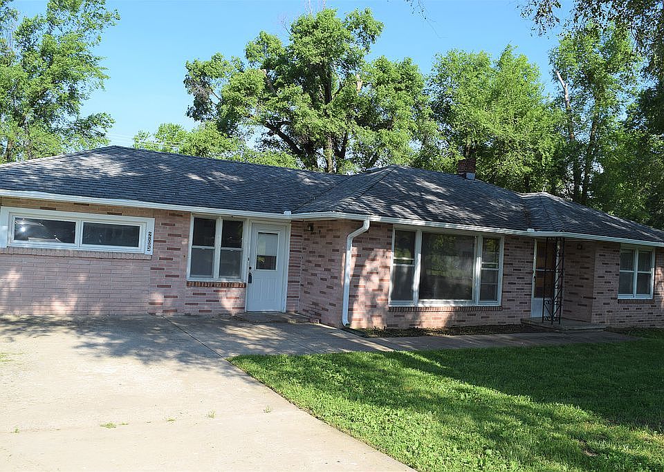 SCHEDULE A SHOWING TODAY 
