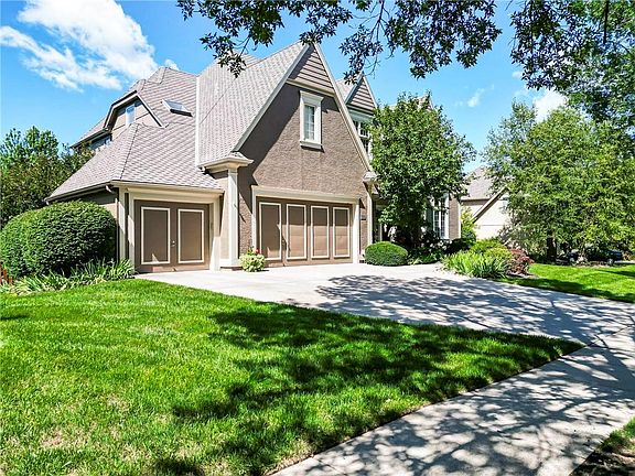 3rd image of 14606 Grant Ln