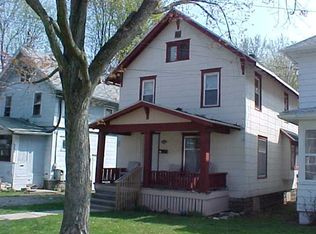 1417 Ada St, Lansing, MI 48910