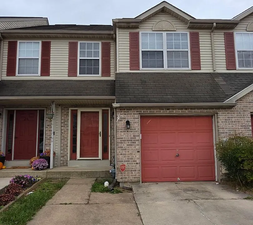 24 Woodcrest Ct