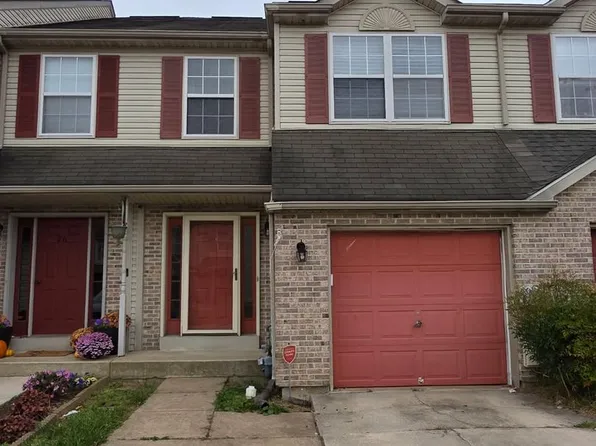 24 Woodcrest Ct, Newark, DE 19702