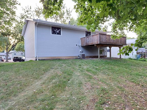 2nd image of 5725 Thomas Ave S