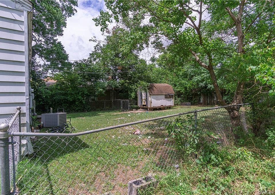 2nd image of 5537 Virginia Ave