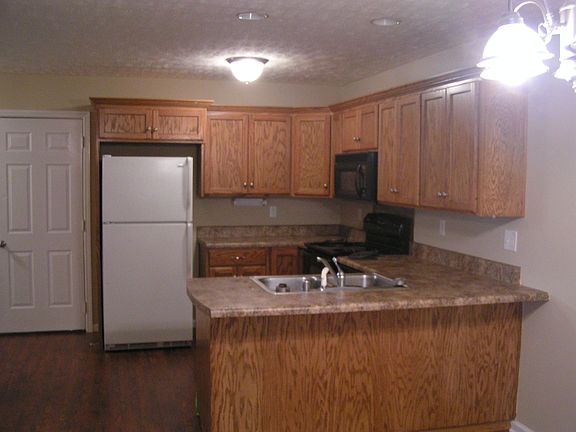3rd image of 210 Wilmington Ct #B