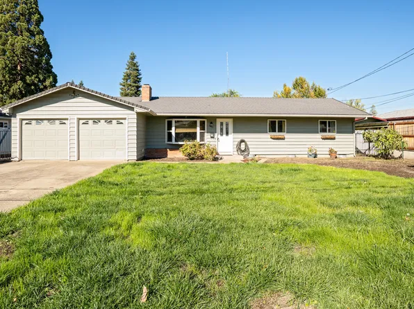 1461 Johnson St, Medford, OR 97504