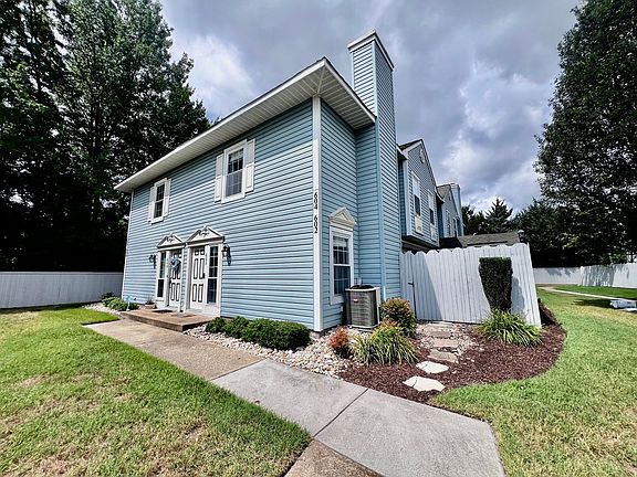 2nd image of 602 Barwick Ct