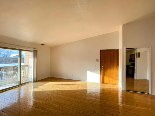 2396 Quarterback Ct Unit 8, Ypsilanti, MI 48197