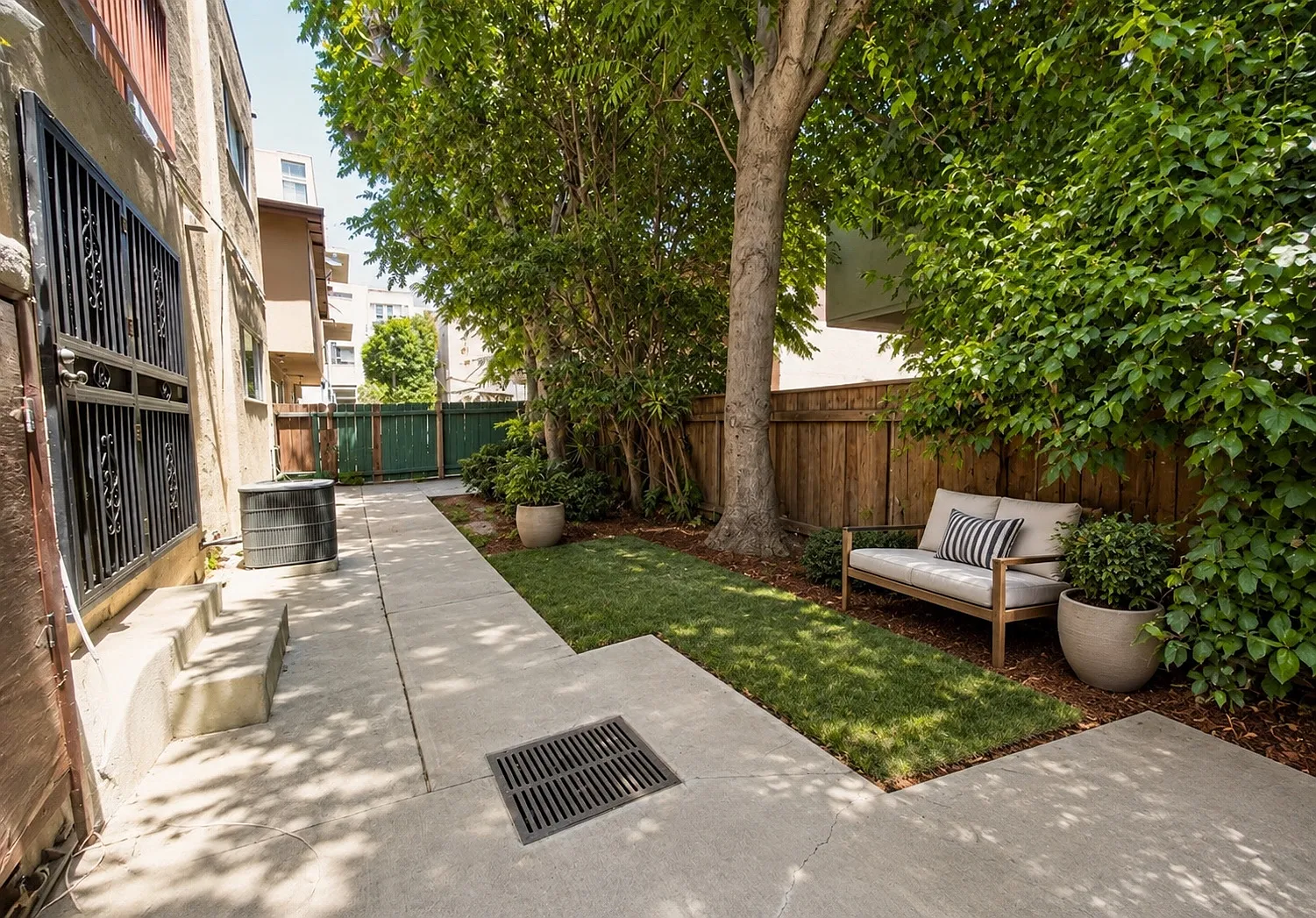2 bed, 1200 sqft, $2,990 — Photo 1