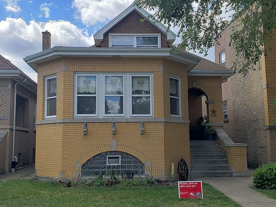 1st image of 5255 W Wrightwood Ave