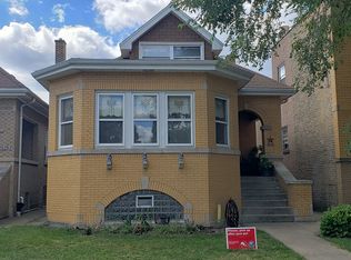 5255 W Wrightwood Ave, Chicago, IL 60639