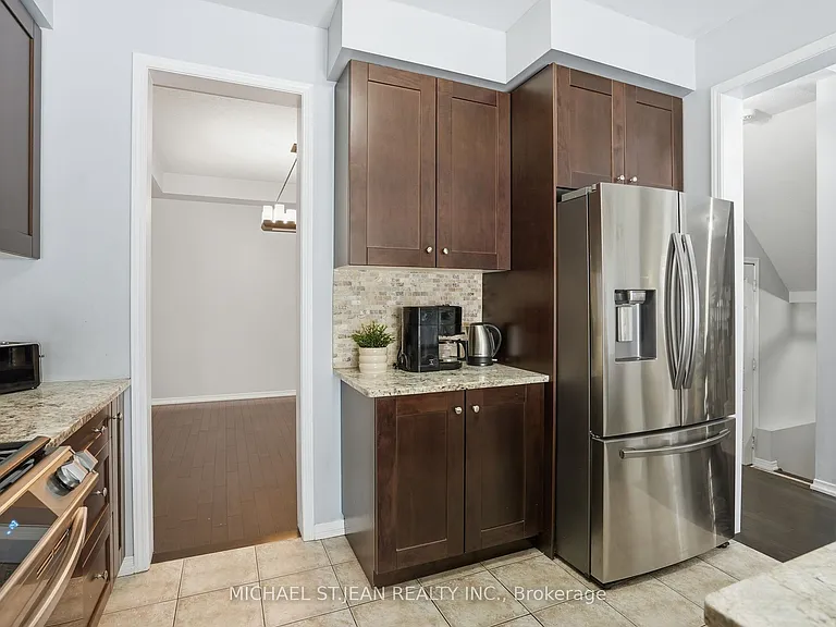 63 Fowler Dr — Photo 22