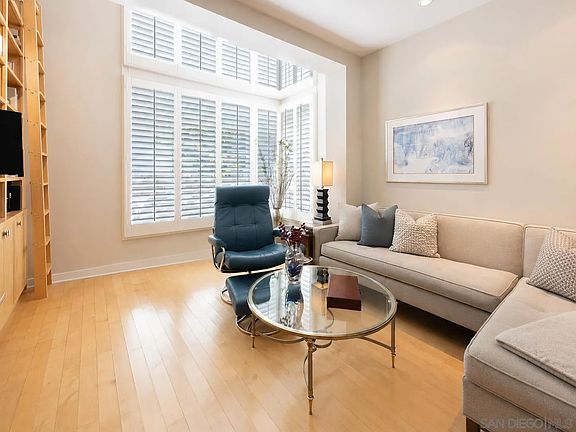 5th image of 5482 La Jolla Blvd #L103