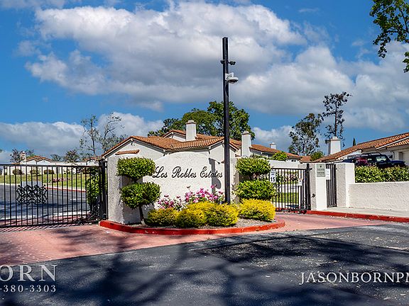 3rd image of 619 Indian Wells Ln #1