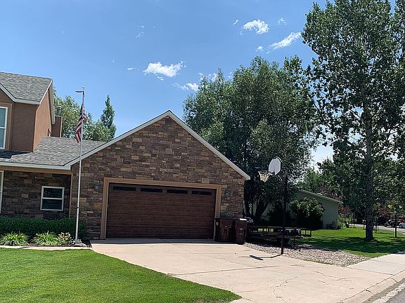 RV parking next to garage 