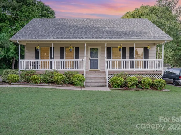 113 Marina Ln, Mooresville, NC 28117