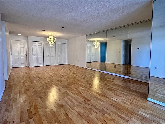 4th image of 3920 Mystic Valley Pkwy APT 817
