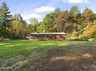 1792 W Morgan Ln, Pekin, IN 47165