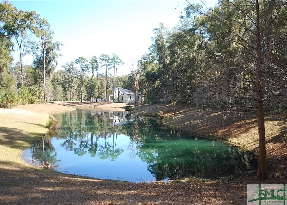 1st image of 11 Riverwatch Ln