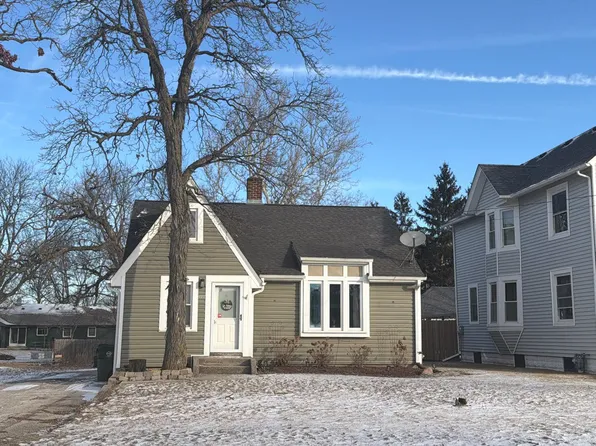 209 W Galena Rd, Big Rock, IL 60511