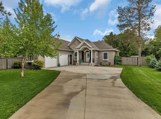 2265 Viking Dr, Saint Cloud, MN 56301