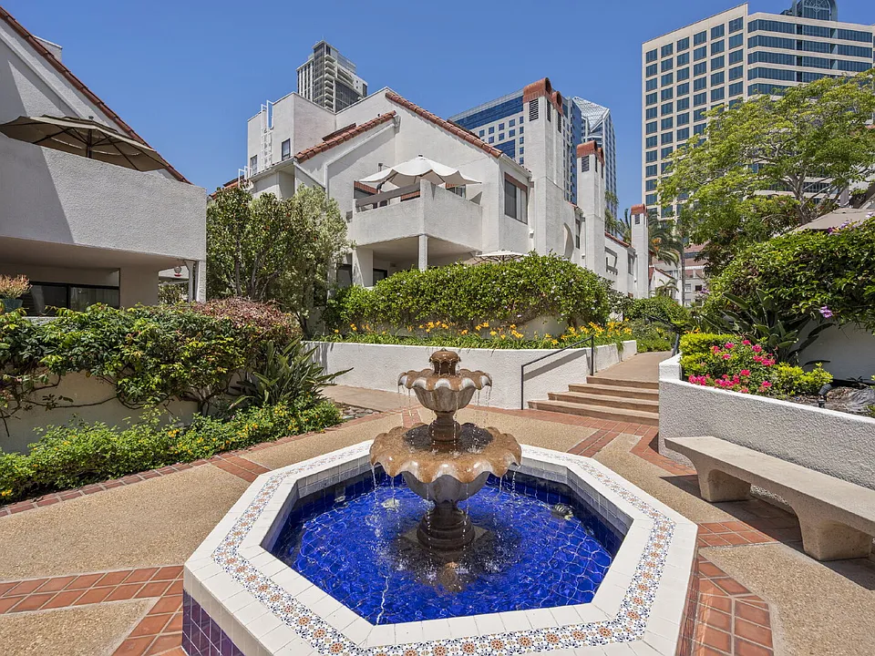 701 Kettner Blvd #103