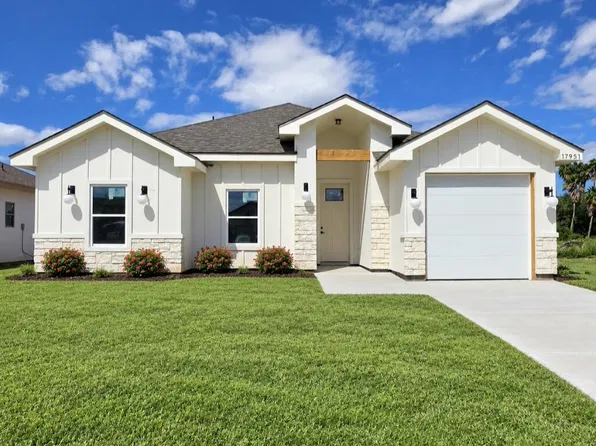 17951 Spruce Dr, Harlingen, TX 78552