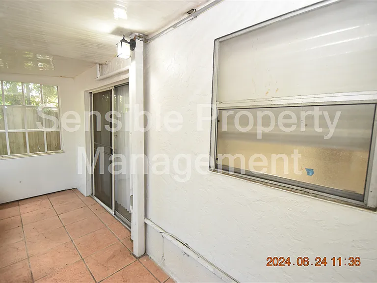 2926 51st St S #1 — Photo 6