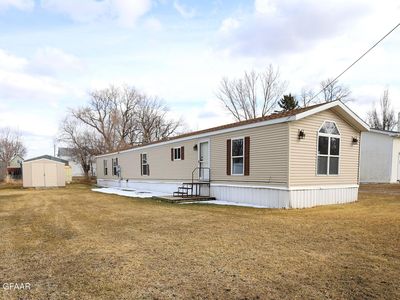 805 Western Ave, Manvel, ND, 58256