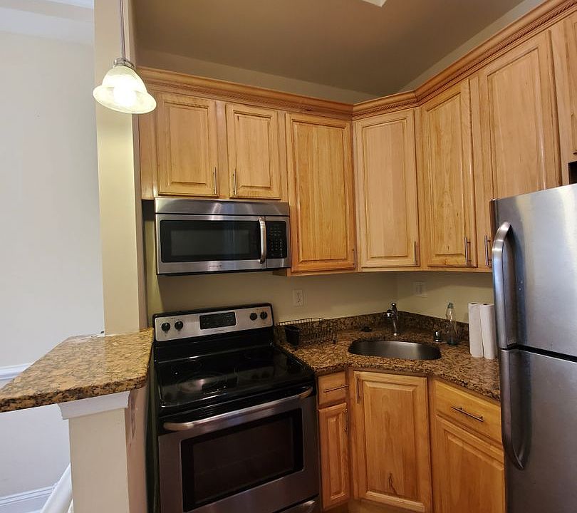 1st image of 1922 W Diamond St APT C