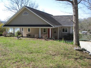 104 Hill Top Dr, Kingston, TN 37763