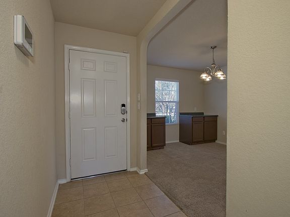 4th image of 1806 Strawhouse Way