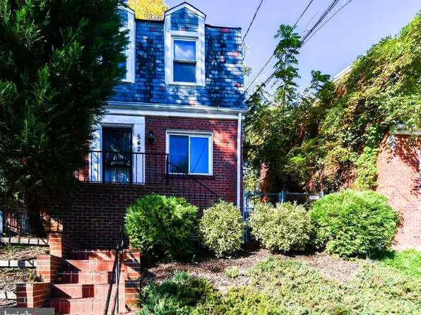 542 48th Pl NE, Washington, DC 20019