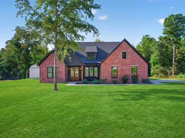 384 Clara Ln, Kilgore, TX 75662