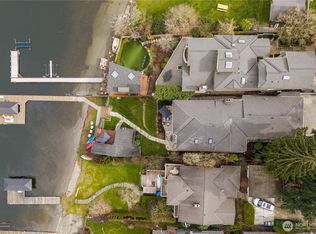 17714 SE 40th Pl, Bellevue, WA 98008