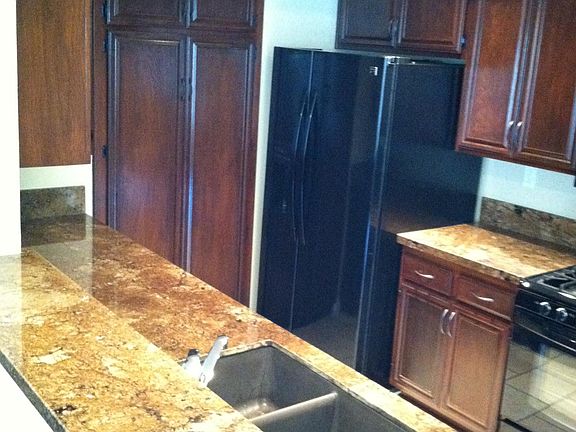 2nd image of 630 Kingswood Ln Unit 80