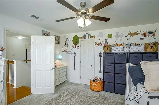 421 Creekside Ct — Photo 26
